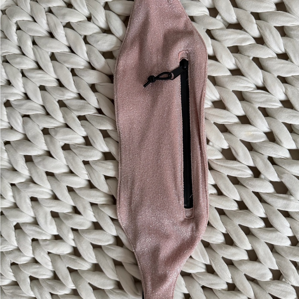 NWOT Triangl Swimwear Rose Gold Bikini Belt Bag